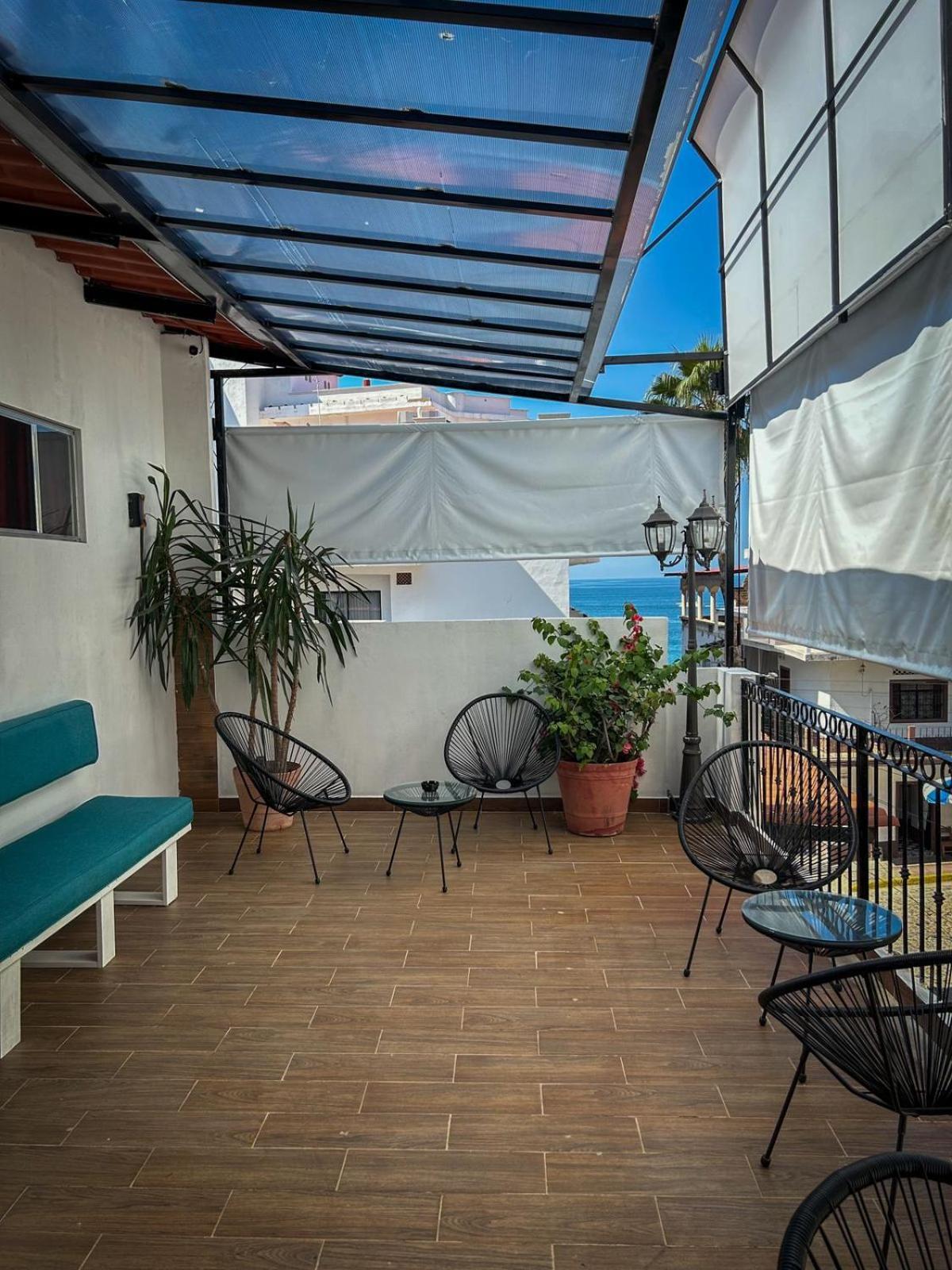 Spartacus Hostel Boutique For Men Puerto Vallarta Zewnętrze zdjęcie